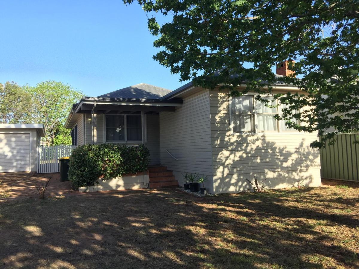 Fitzroy Haven Vila Dubbo Exterior foto